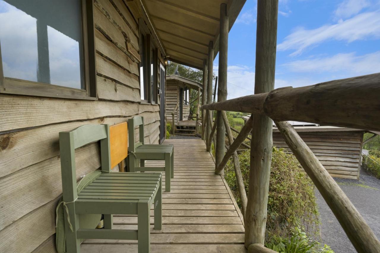 Mole Creek Cabins Buitenkant foto